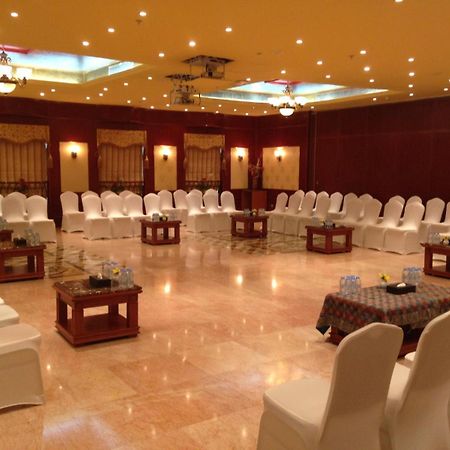 Royal Concorde Hotel & Suite Dubai Luaran gambar