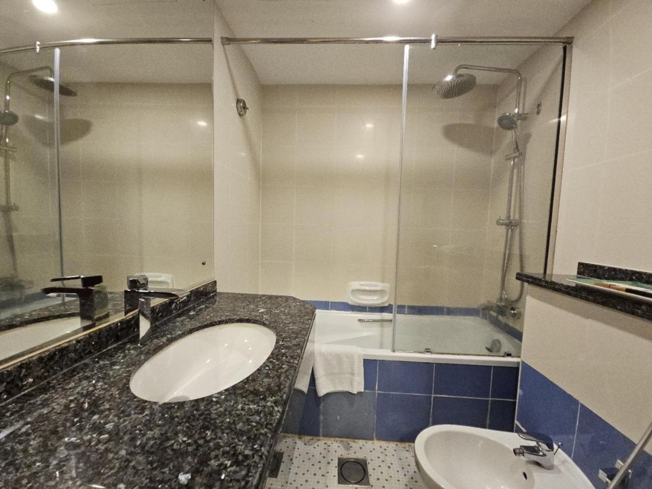Royal Concorde Hotel & Suite Dubai Luaran gambar
