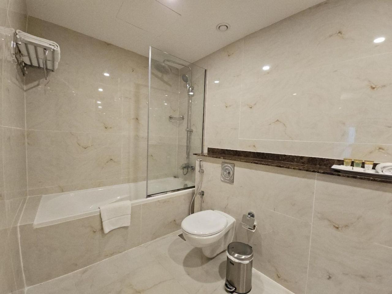 Royal Concorde Hotel & Suite Dubai Luaran gambar